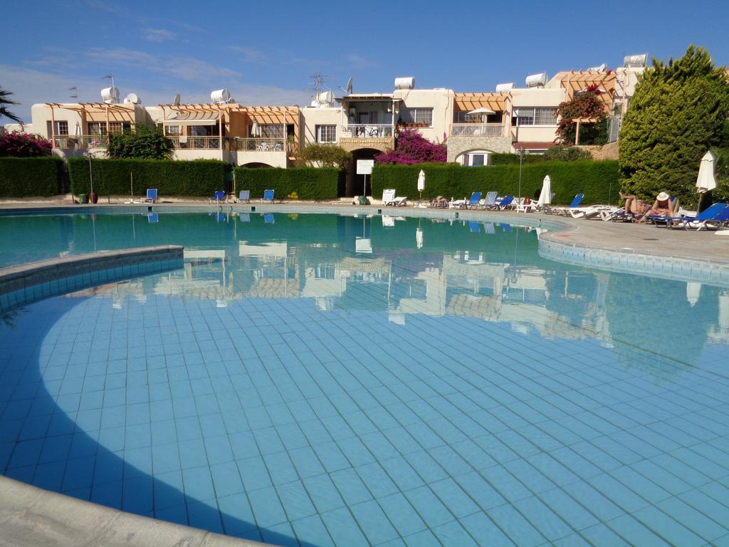 Santa Barbara Complex Apartment Limassol Exterior foto