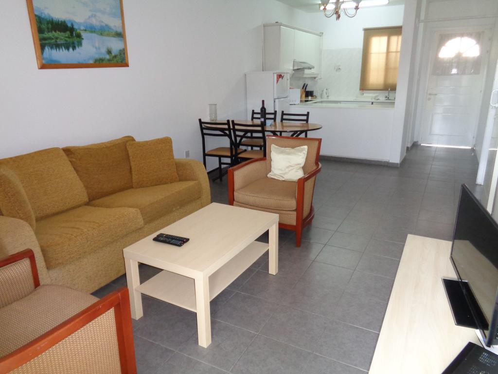 Santa Barbara Complex Apartment Limassol Exterior foto