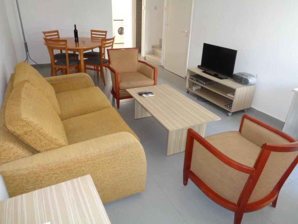 Santa Barbara Complex Apartment Limassol Exterior foto